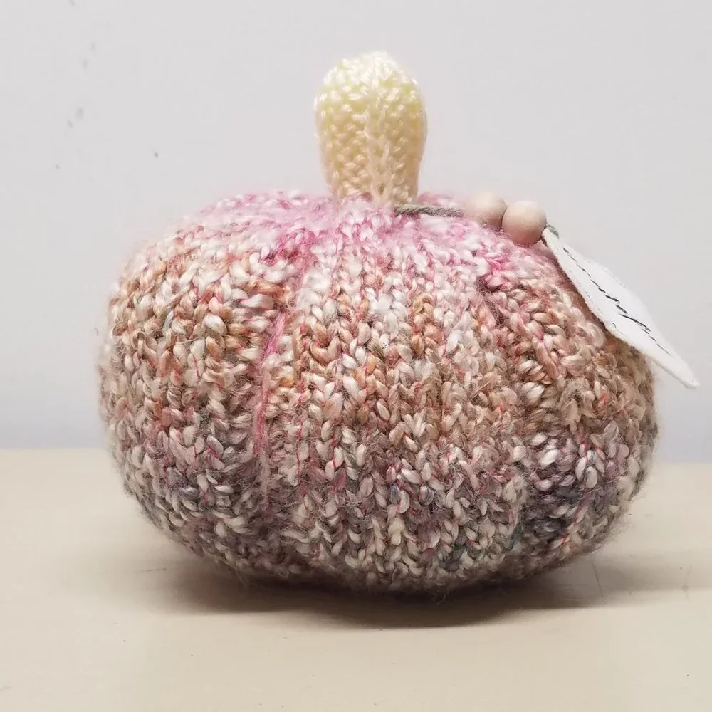 Handmade Knitted Fall Gourmet Ivory Mimosa Pumpkin Décor - Picture 5 of 11